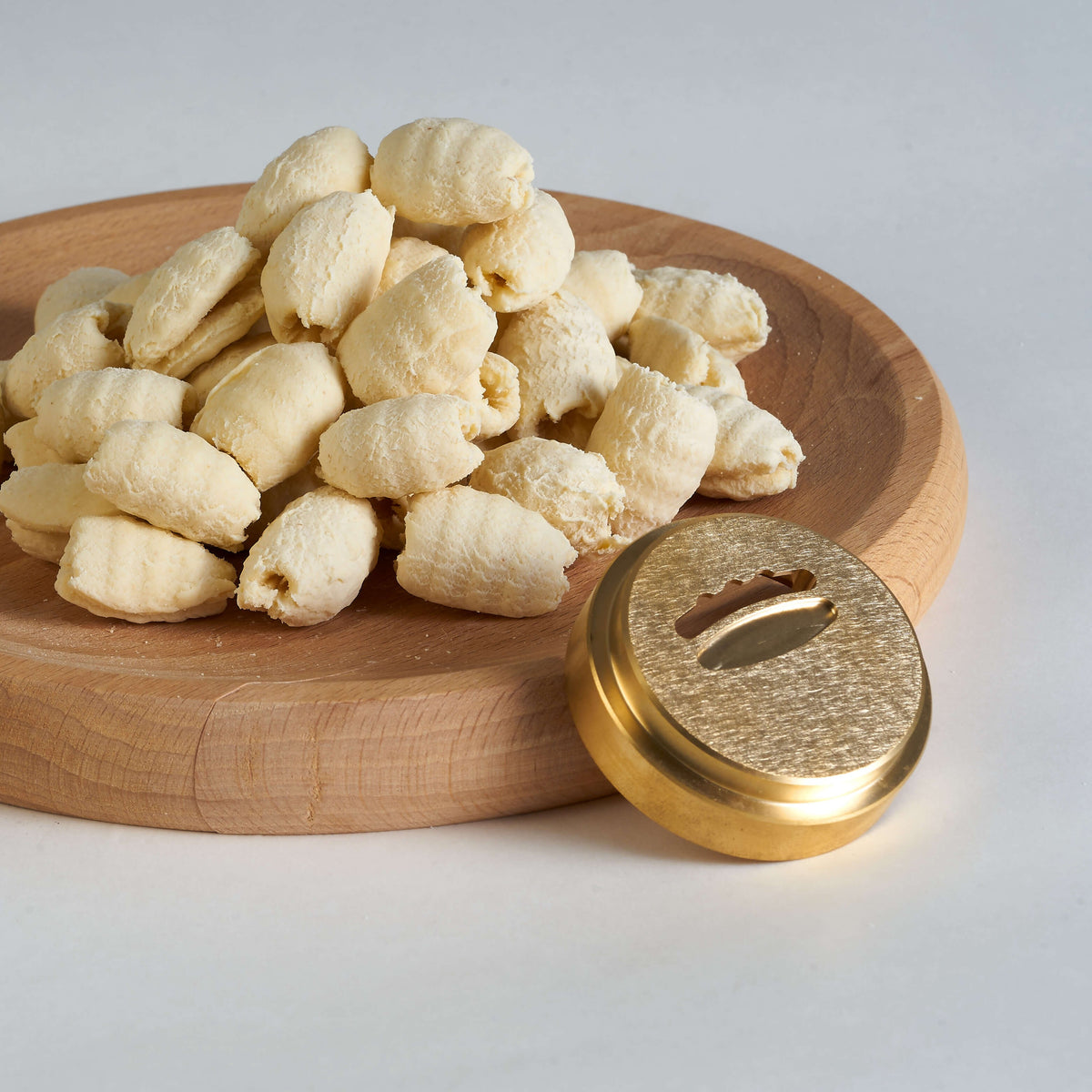 gnocco di patate trafilato al bronzo con pastaio calasse.comaly