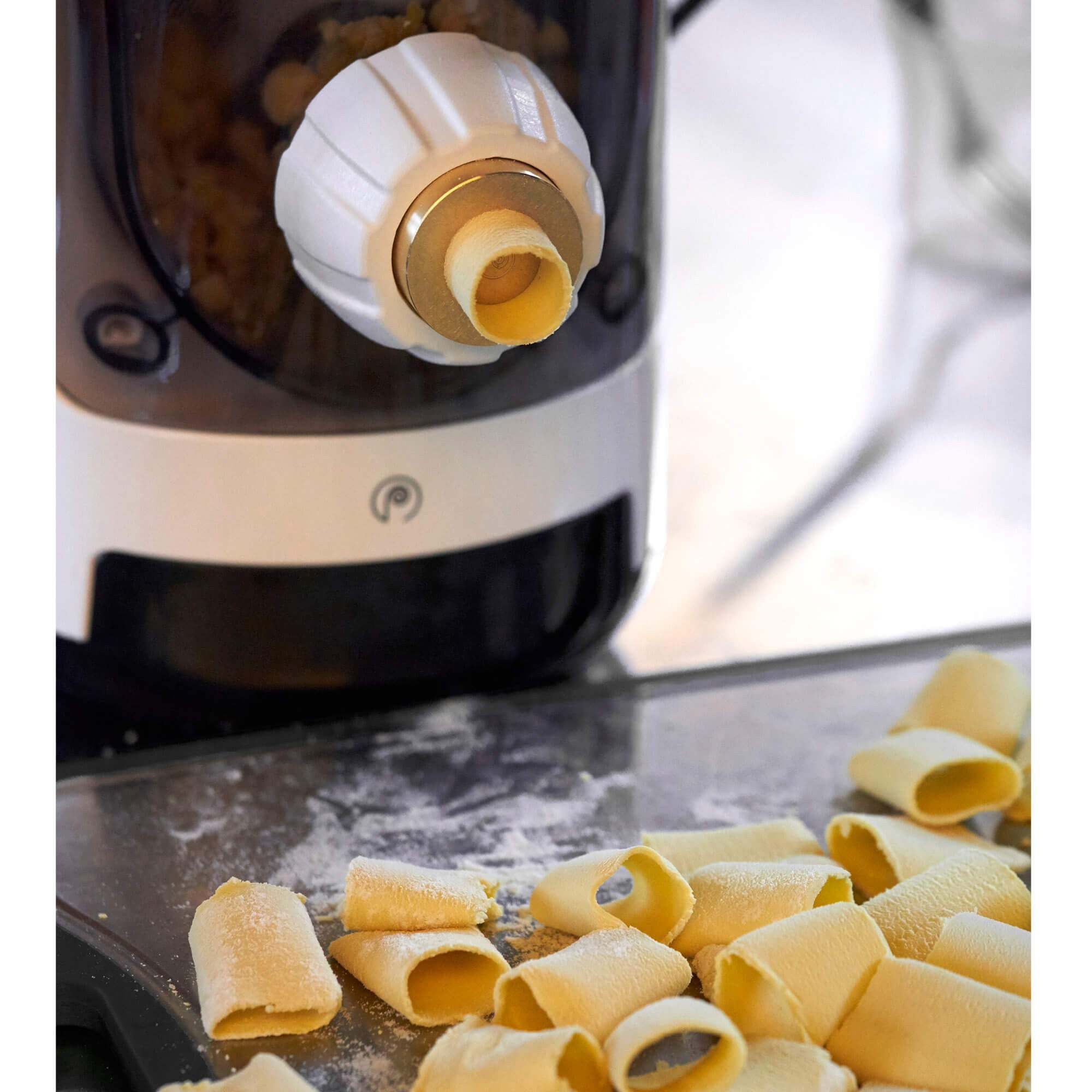 Paccheri lisci  trafila in bronzo con PASTAIO calasse.comaly
